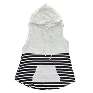 LuLaRoe Brittany Hooded Tank 1912